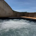 Casa San Pietro - Vasca Idromassaggio - Centro شيكلي