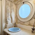 Casa San Pietro - Vasca Idromassaggio - Centro شقة شيكلي
