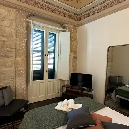 Casa San Pietro - *